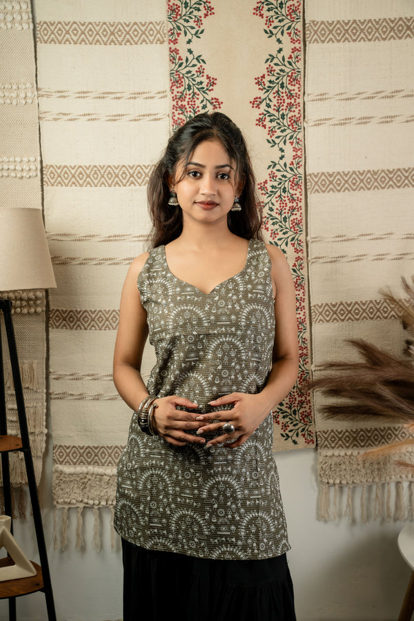 Chitrika Kurti