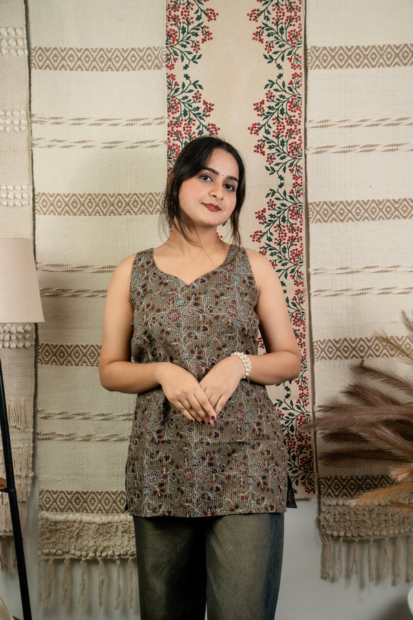 Vanika Kurti